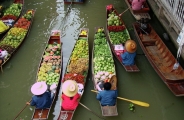 Sourires authentiques de Thailande