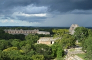 Découverte du Monde Maya